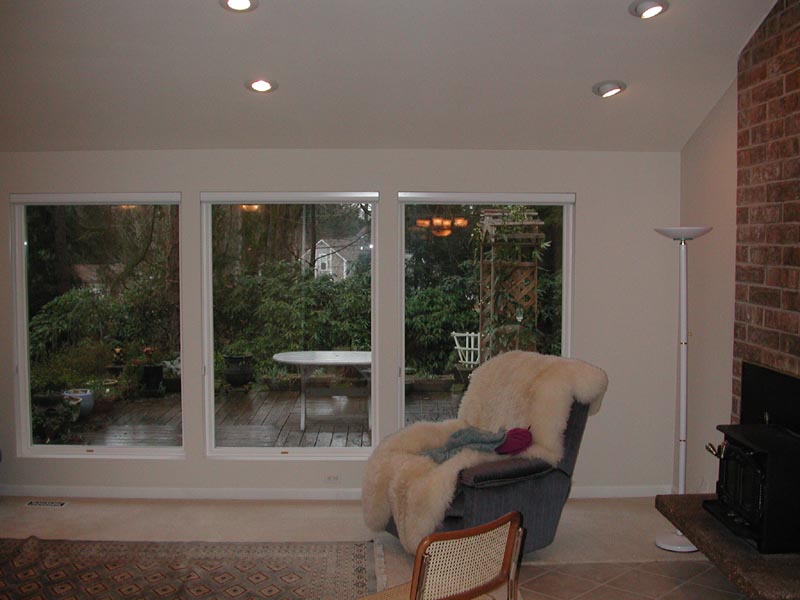 Carol's living room.jpg 61.7K